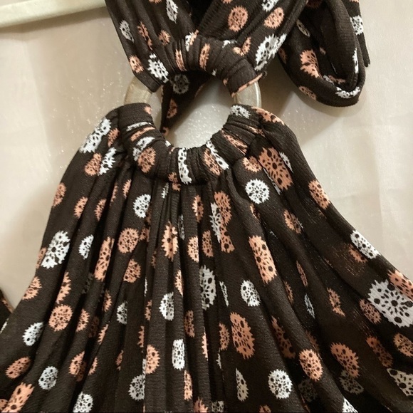 Style Co top tie up -back out - Picture 5 of 9